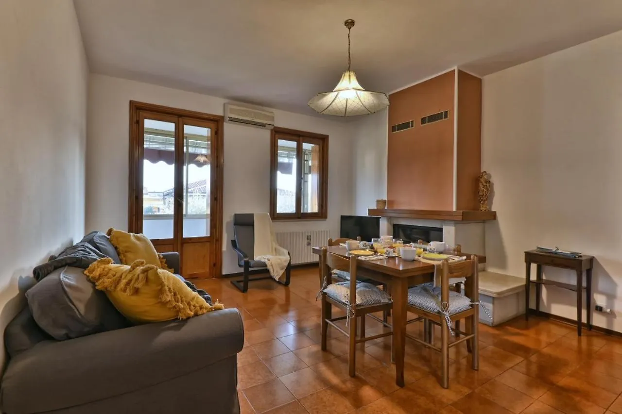Appartamento Nonna Agnese - Theater Home contacts